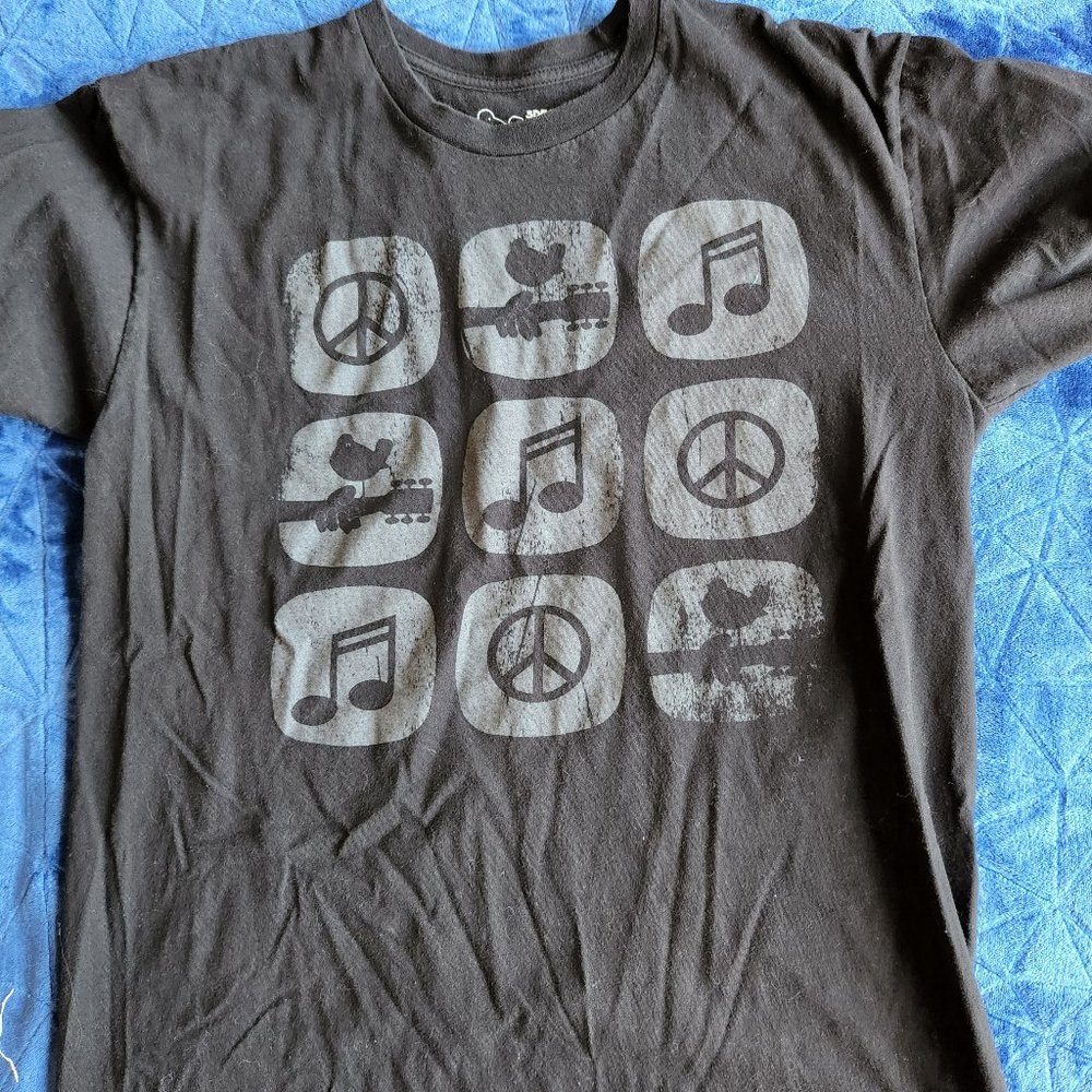 Woodstock peace and love icon shirt medium Vintage